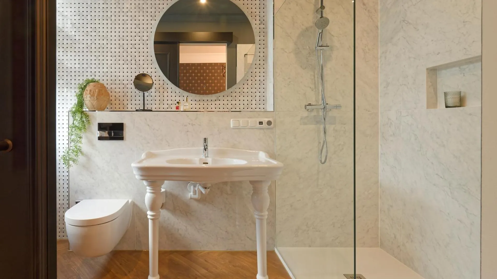 **** Hotel Hanseat-Hotel Dusseldorf Germany
